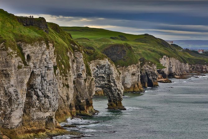 Private Giants Causeway and Antrim Coast Tour - Bushmills Distillery and the taste of local tradition