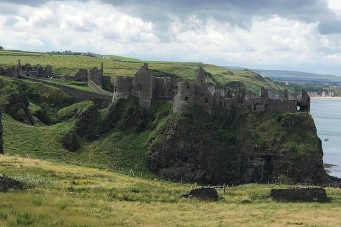 Private Giants Causeway & Antrim Coast Tour - Giant’s Causeway: the day’s essential stop