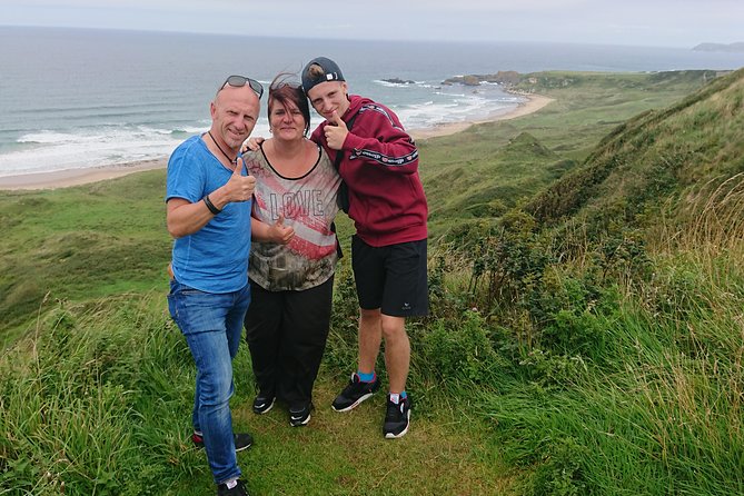 Private Giants Causeway Tour From Belfast Cruise Terminal - Bushmills Distillery and a short whiskey stop