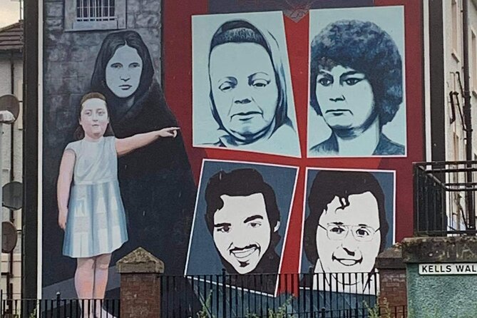 Private Guided Walking Tour in Derry City - The Bloody Sunday Memorial and a painful turning point