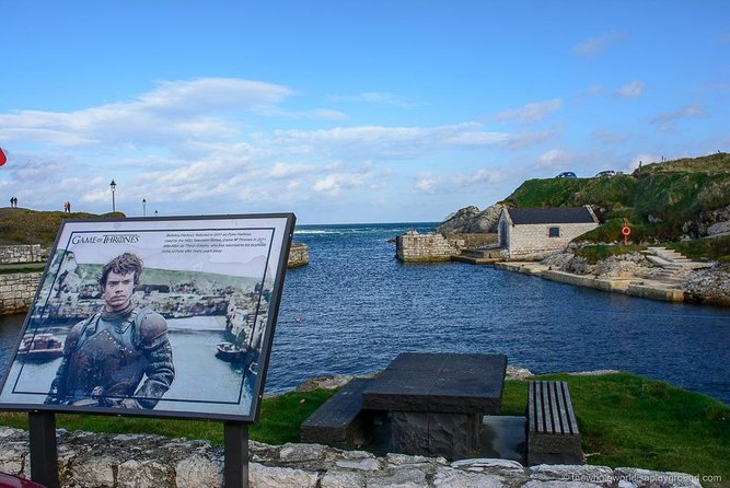 Private Luxury Mercedes Rope Bridge Giants Causeway Coastal Tour - Carrick-a-Rede Rope Bridge and the coast near Ballintoy