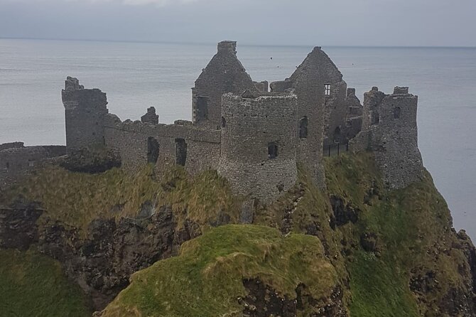 Private tour of the Antrim coast , Giants Causeway and Game of Throne locations - Bushmills Distillery and the Whiskey Stop