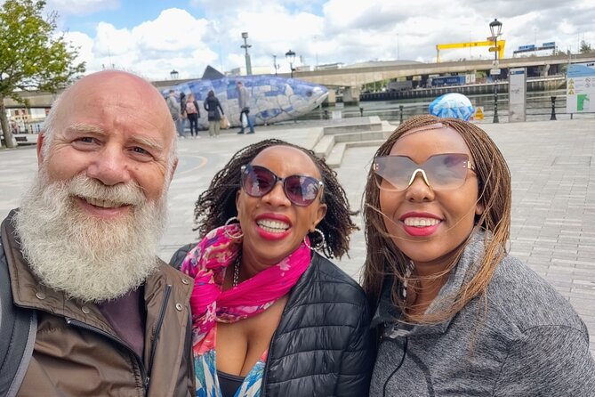 The Real Story of Belfast walking tour with a local guide - Kelly’s Cellars and stories of dissent
