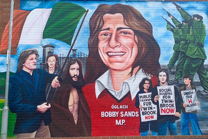 The Troubles and iconic award winning taxi 2hr private cab tour - The International Mural Wall on Divis Street