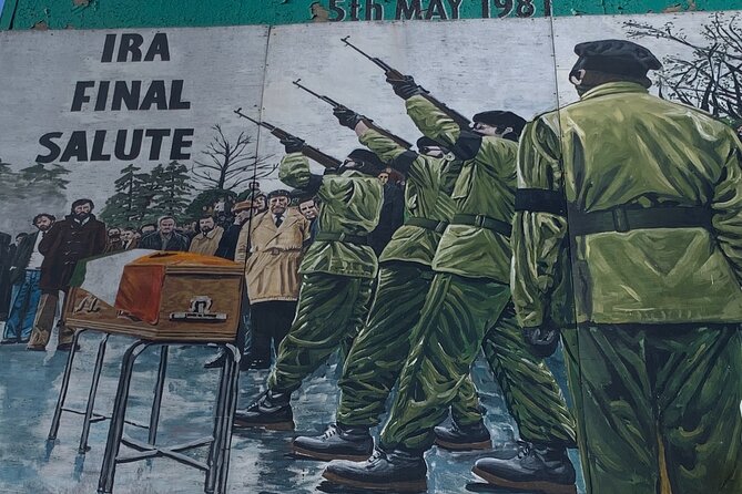 World Famous Belfast City Centre Black Cab/Taxi Tour 2 Hours - Shankill Road and loyalist Belfast