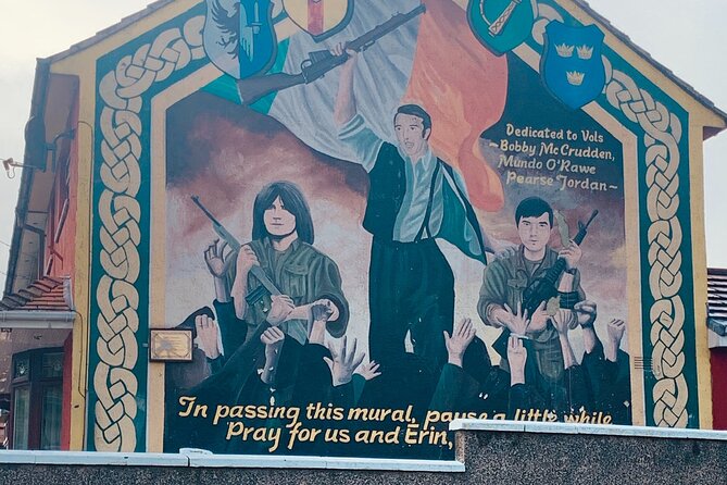 World Famous Belfast City Centre Black Cab/Taxi Tour 2 Hours - Clonard Monastery and the road to peace